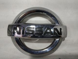 Эмблема задней двери задняя Nissan Note
