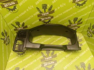 Запчасть накладка панели приборов NISSAN Primera 1998