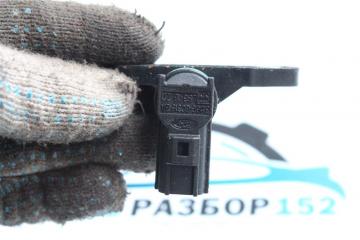 Датчик коленвала 6 2002-2007 GG LF Датчик коленвала 6 2002-2007 GG LF