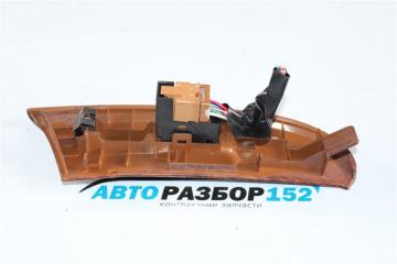 Кнопка стеклоподъекника передняя левая Nissan Cefiro a33 VQ20DE Кнопка стеклоподъекника передняя левая Nissan Cefiro a33 VQ20DE