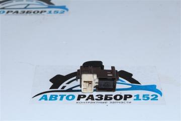 Запчасть кнопка стеклоподъекника задняя левая TOYOTA Mark 2 2000-2004 GX110 1G-FE 8403022010 контрактная Кнопка стеклоподъекника задняя левая TOYOTA Mark 2 2000-2004 GX110 1G-FE 8403022010 контрактная