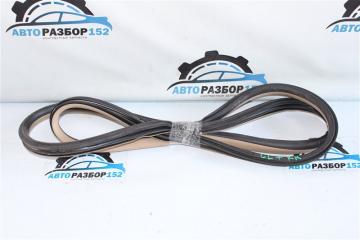 Запчасть уплотнительная резинка задняя правая Honda Accord 2002-2007