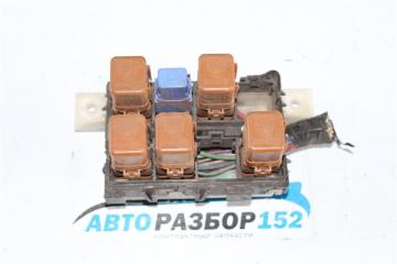 Запчасть блок реле Nissan Cefiro 1998-2003