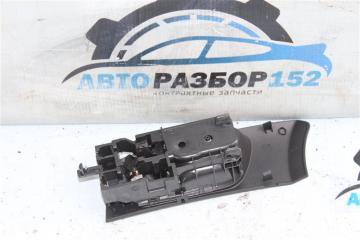 Ручка двери внутренняя передняя правая TOYOTA Avensis AZT250 1AZFSE Ручка двери внутренняя передняя правая TOYOTA Avensis AZT250 1AZFSE