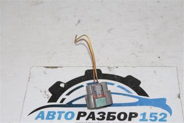 Запчасть разъём генератора Nissan X-Trail 2002-2007 NT30 QR20DE контрактная Разъём генератора Nissan X-Trail 2002-2007 NT30 QR20DE контрактная