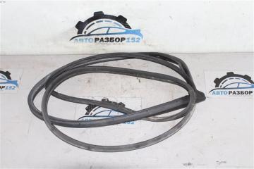 Запчасть дверной уплотнитель задний правый TOYOTA Avensis 2002-2007