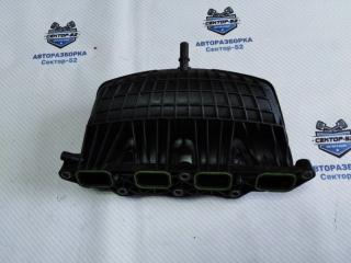 Запчасть коллектор впускной Volkswagen Golf 2010