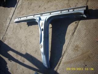 Порог кузова правый Honda Odyssey 1995