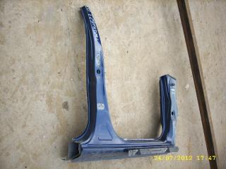 Порог кузова правый Toyota Wish 2003