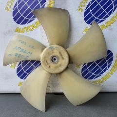 Вентилятор радиатора левый Toyota Ipsum 2001