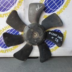Вентилятор радиатора правый Nissan Sunny 2000