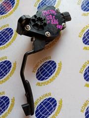 Педаль газа Toyota Ractis 2008