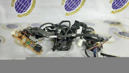 Проводка под капот Toyota Vista 2000