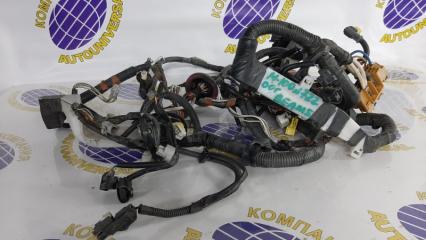 Проводка под капот Toyota Mark 2 2000