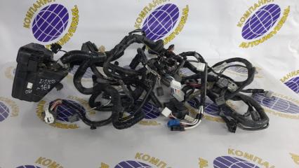 Проводка под капот Mazda Demio 2005