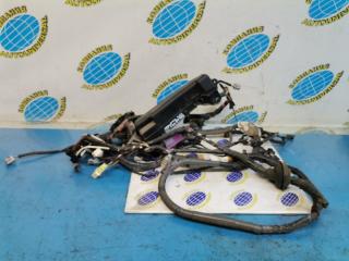 Проводка под капот Toyota Corolla Fielder 2006