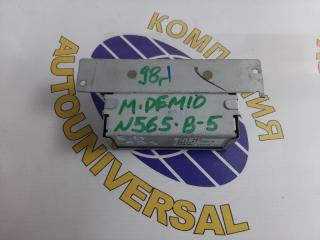 Блок управления abs Mazda Demio 1998