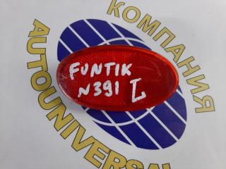 Катафот в бампер задний левый Toyota Funcargo 2000