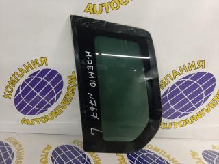 Стекло собачника левое Mazda Demio 2005
