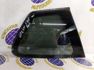 Стекло собачника левое Toyota Ipsum 2002