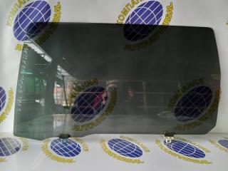 Стекло двери заднее левое Toyota Wish 2008
