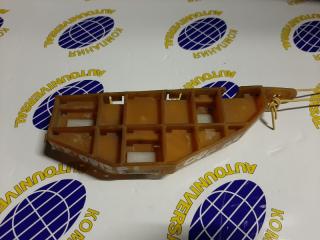 Крепление бампера переднее левое Honda Odyssey 2000