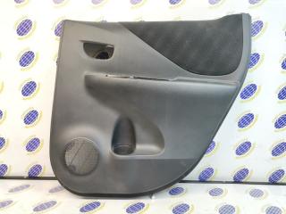 Обшивка двери задняя правая Toyota Ractis 2005