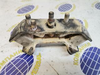 Подушка АКПП Subaru Forester 2002