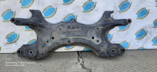 Балка поперечная передняя Toyota Wish 2003