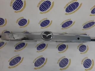 Накладка 5-й двери Mazda Tribute 2002