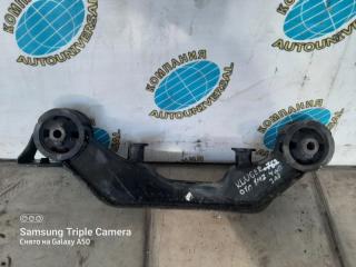 Балка под редуктор задняя Toyota Kluger 2001