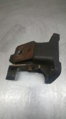 Запчасть кронштейн опоры двигателя toyota RAV 4 1984-2007