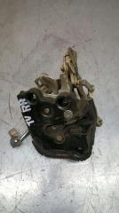 Запчасть замок двери задний правый Toyota Vista 1990-1994
