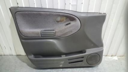 Запчасть обшивка двери передняя левая Suzuki Grand Escudo 2000-2003