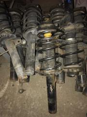 Стойка подвески передняя Volkswagen Golf 5 2006
