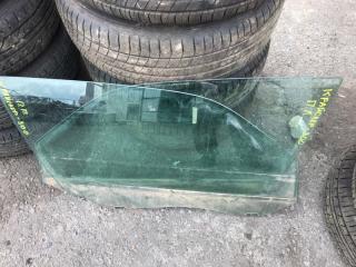 Запчасть стекло переднее Chrysler 300C 300C 2006