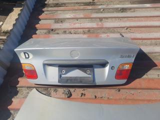 Крышка багажника BMW 3 2000