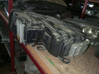 Фара Audi A8 2005