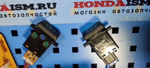 Кнопка обогрева сидения правая Honda Accord 7 2006-2008