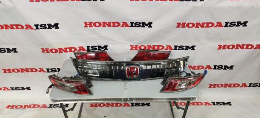 Фонарь в крышку багажника левый Honda Civic Type R 2008