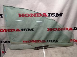 Стекло двери переднее правое Honda CR-V 2006-2011