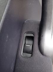 Запчасть кнопка стеклоподъемника левая Honda CR-V 2006-2011
