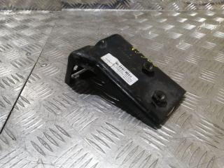 Запчасть кронштейн HUMMER H3 2007