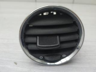 Запчасть дефлектор центральный Peugeot 308 2010