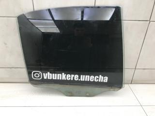 Стекло заднее правое Mitsubishi Galant 2003