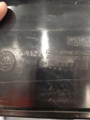 Накладка двери задняя правая Skoda Yeti 5L Накладка двери задняя правая Skoda Yeti 5L