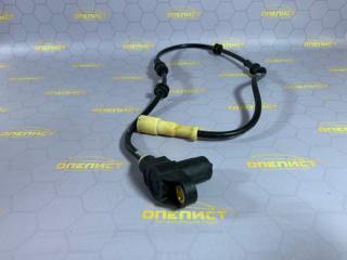 Запчасть датчик абс передний Opel Vectra