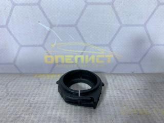 Запчасть хомут радиатора печки Opel Astra H 52475470 Б/У Хомут радиатора печки Opel Astra H 52475470 Б/У