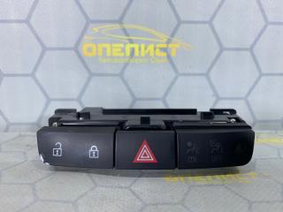 Кнопка аварийки Opel Insignia