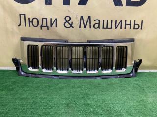 Решетка радиатора Jeep Grand Cherokee WK2 БУ